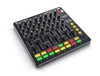 novationLaunch Control XL MKII コントローラの画像