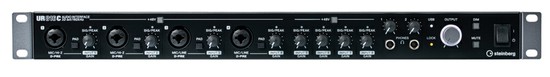 steinbergUR816C 16 x 16 USB 3.0 audio interfaceの画像
